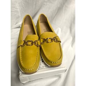 Women’s Mustard Yellow Soft Leather Loafers w/ Gold Chain Detail –EU 39 (US 8.5)
